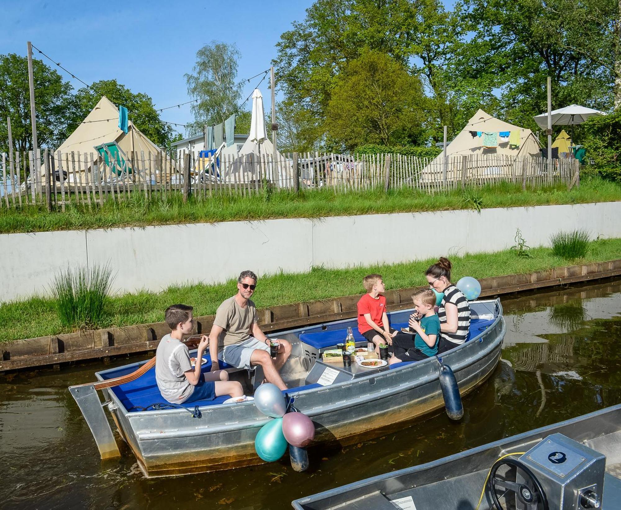 Vakantiepark Moelke Zuna Eksteriør bilde